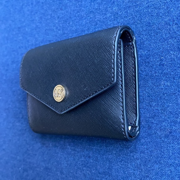 MICHAEL KORS JET SET TRAVEL MEDIUM FLAP BIFOLD WALLET BLACK - Picture 3 of 16